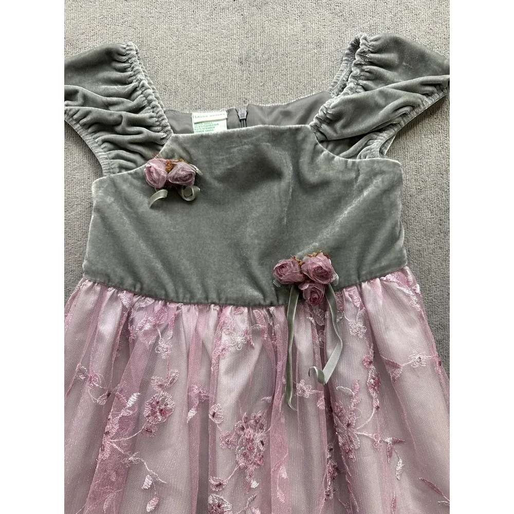 Laura Ashley this laura